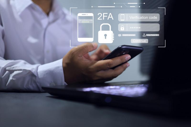Using 2 Factor Authentication on a phone and laptop